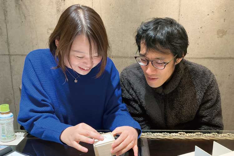 お渡しのご様子